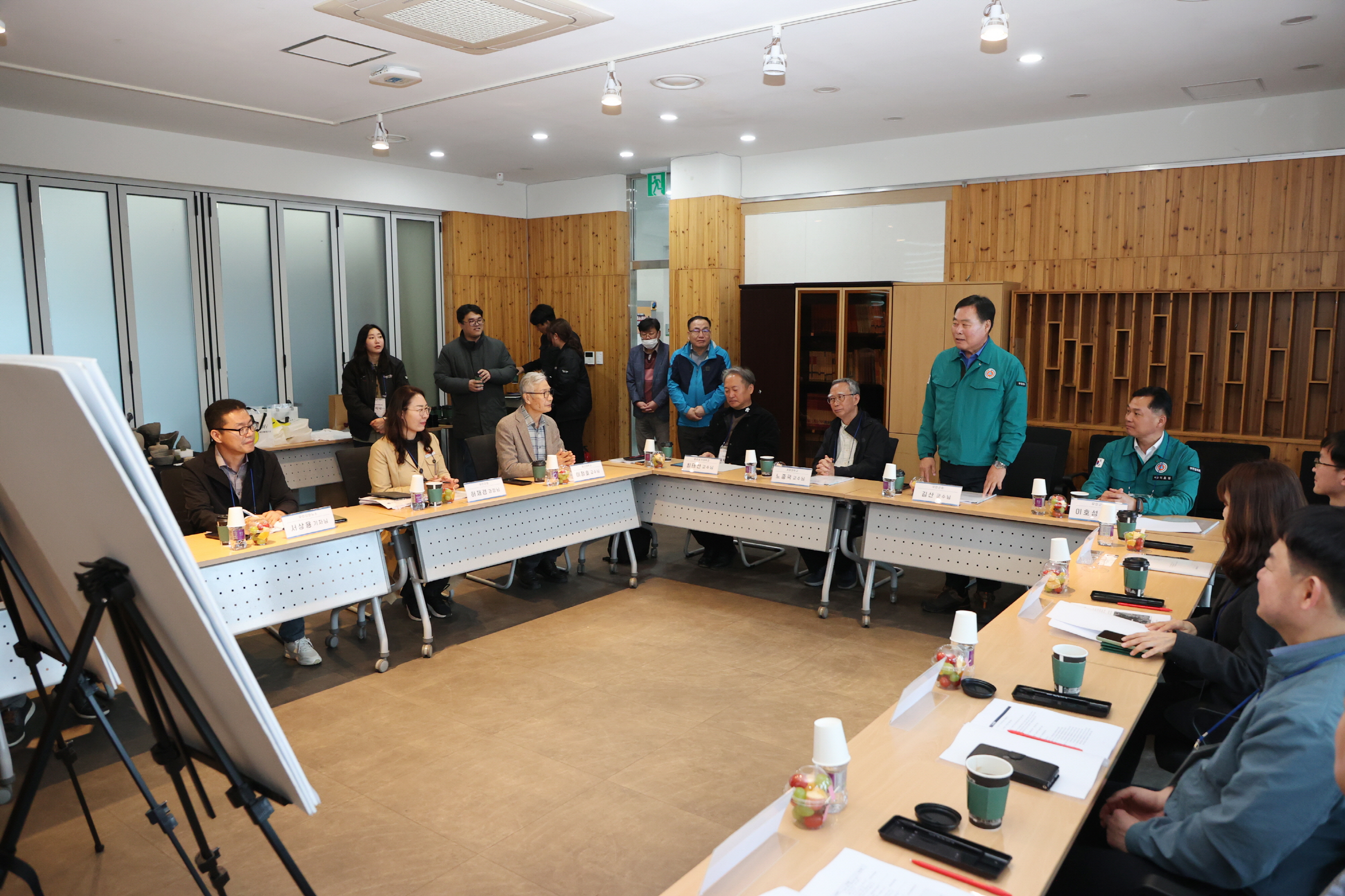 무안군,‘무안 봉대산성 발굴조사’현장보고회 개최
- 청동인장 등 유물 다수 발굴, 국가문화유산 사적 지정 기대감 높여 -