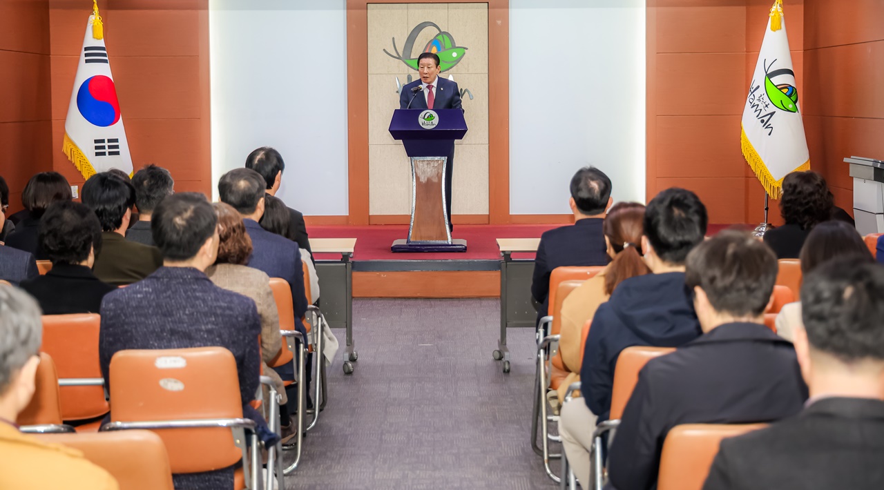 함안군, 3월 정례조회 개최…직장 내 배려·존중·소통 강화 당부