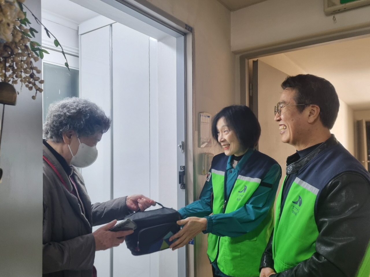 시흥시, 월곶동, 저소득 홀몸 노인가구에 밑반찬 제공