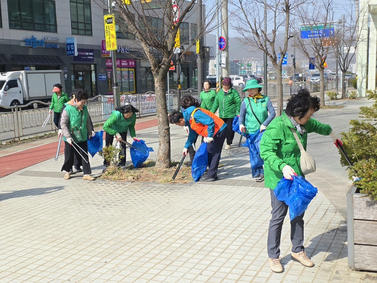 광주시 곤지암읍, 봄맞이 클린데이 일제 대청소로 새봄 준비 완료