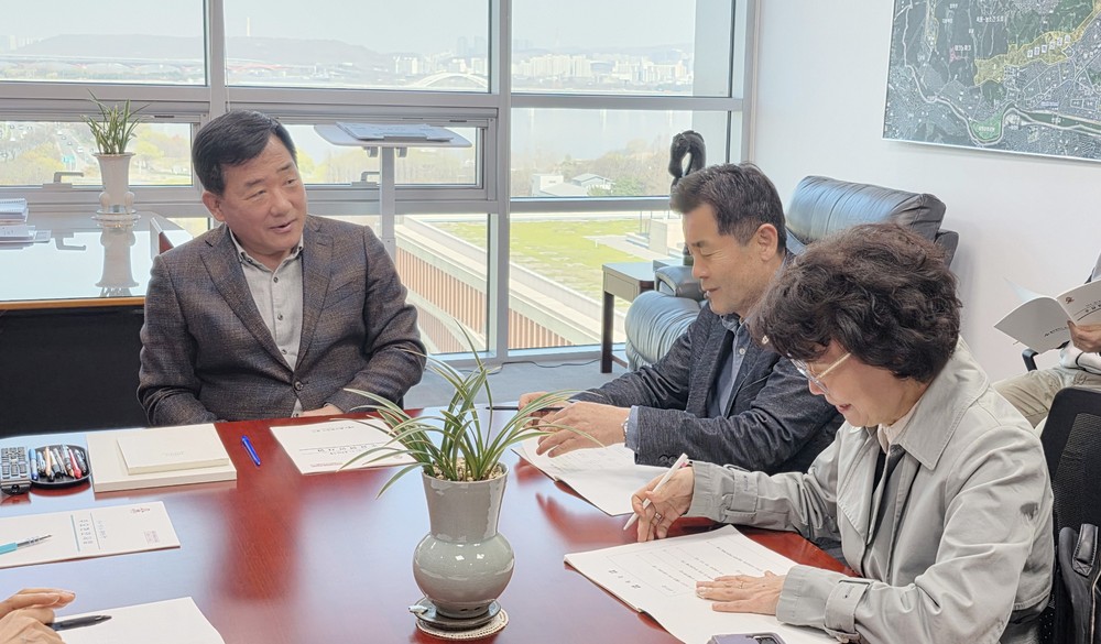 김영길 중구청장, 국회 방문 지역 현안 사업 설명 및 협조 요청