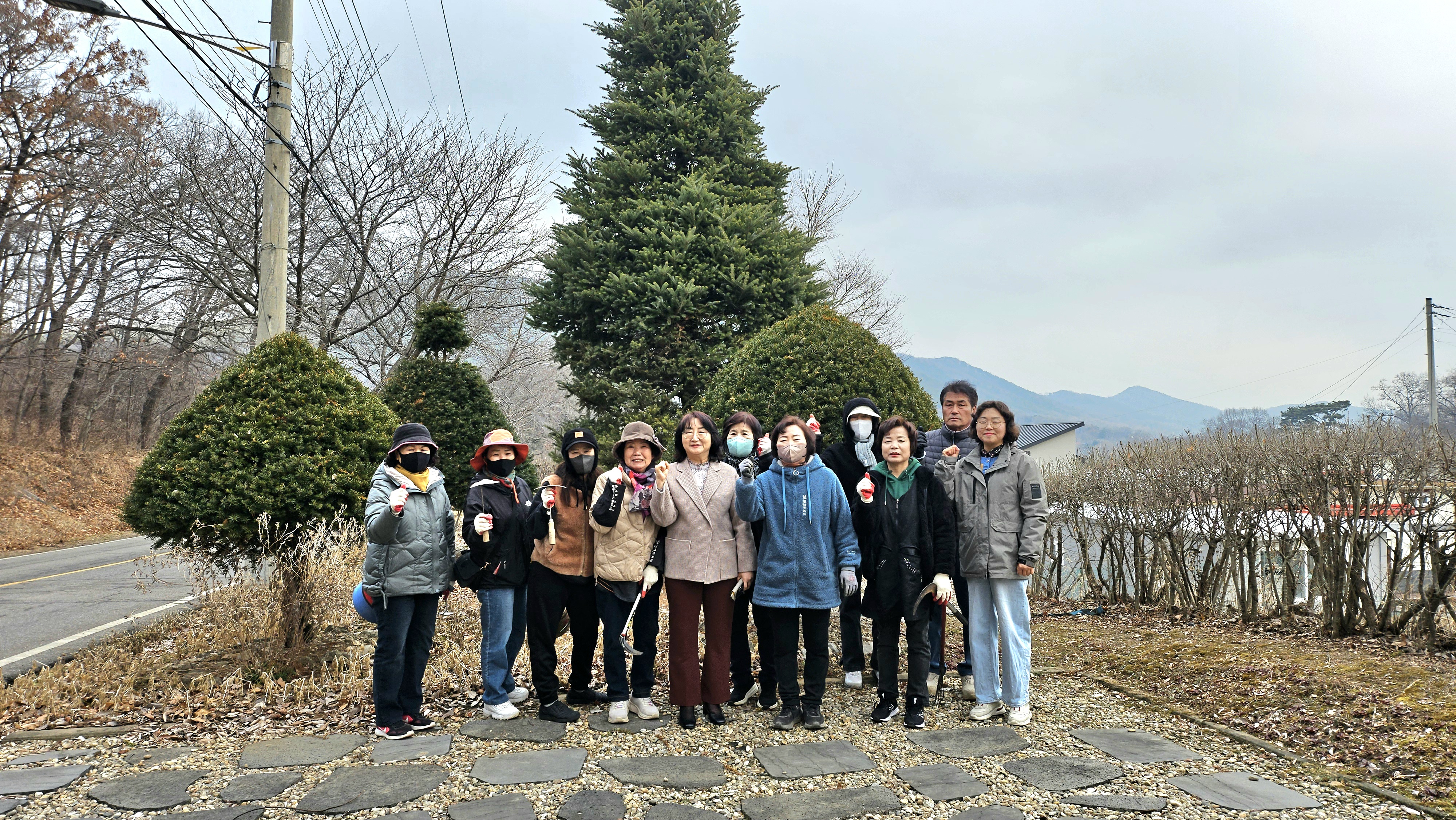양사면 지역사회보장협의체, 봄맞이 상덕현 운동 공원 정비