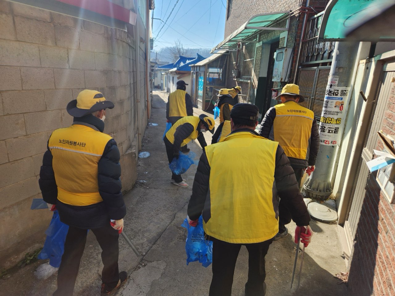 파주시 법원읍 실버경찰대, 봄맞이 환경정화 활동
