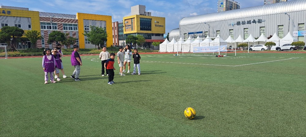 곡성군드림스타트 신체건강 프로그램 축구교실 및 배드민턴교실 문을 활짝 열다.