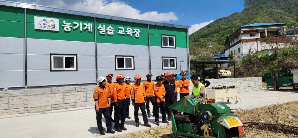 진안군, 소방대원 대상 농기계 사고 대응 특별교육,‘골든타임’ 살린다