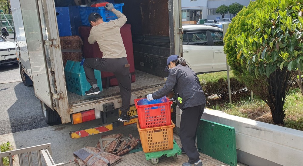사상구, 우리동네 사랑의 이사사업‘우리사이’본격 추진
혼자는 힘들어도 함께하면 힘이 되는 '우리사이' 무료이사 지원 사업