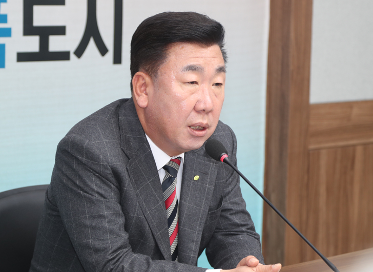 청주시, 대통령 탄핵심판 선고에 따른 긴급 대책회의 개최