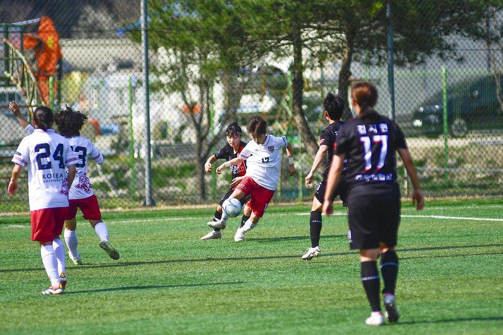 화천에서 축구 여왕 가린다. 춘계 여자축구 연맹전 개최
