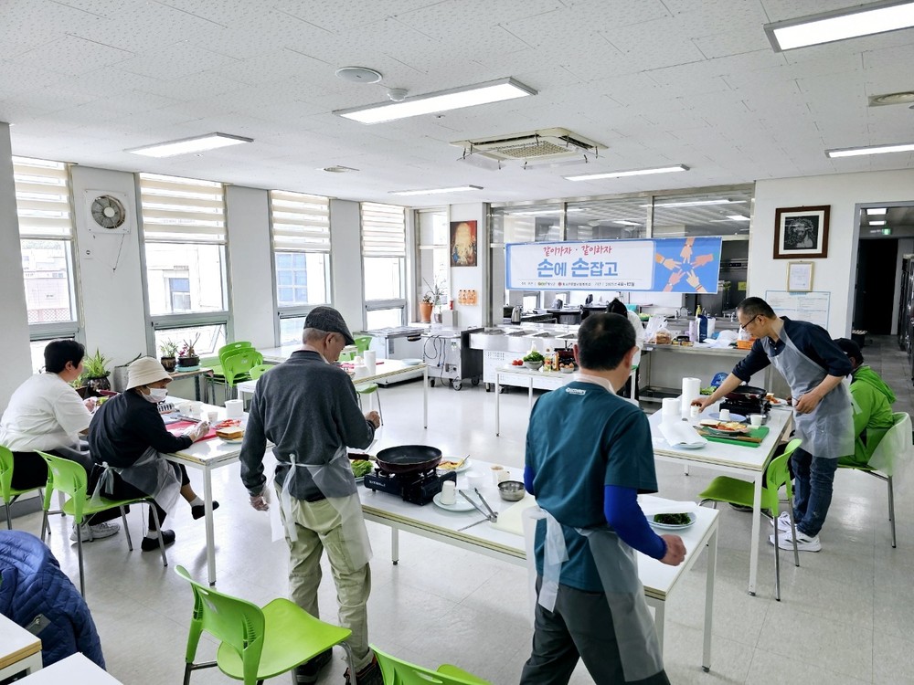 횡성군, 독거 청장년을 위한 사회관계망 지원 다양화