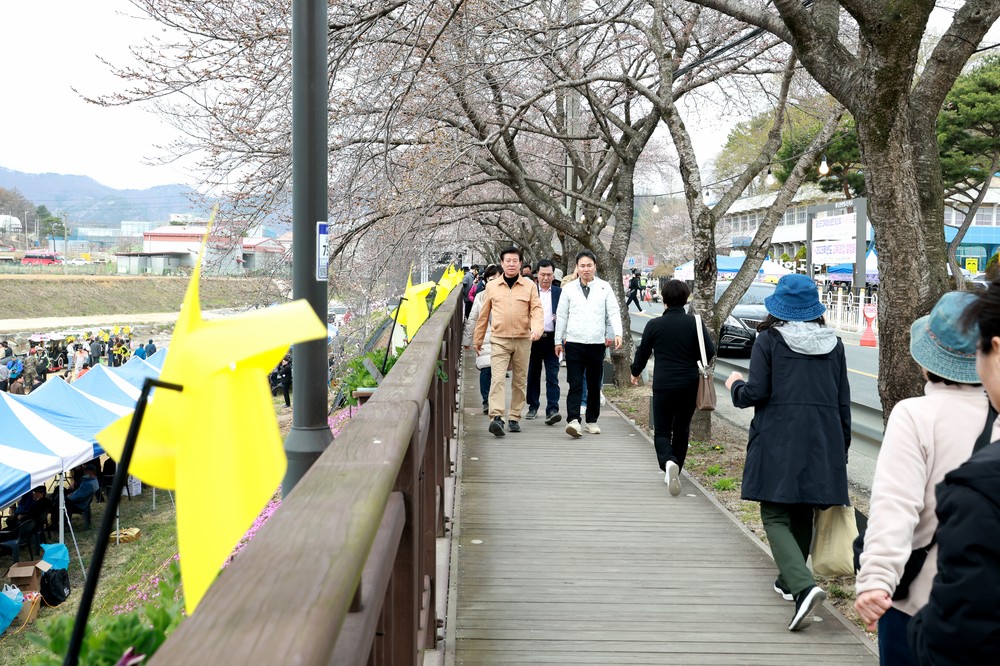 박범인 금산군수, 청명‧한식 산불방지 비상근무 및 봄축제 관련 노고 치하