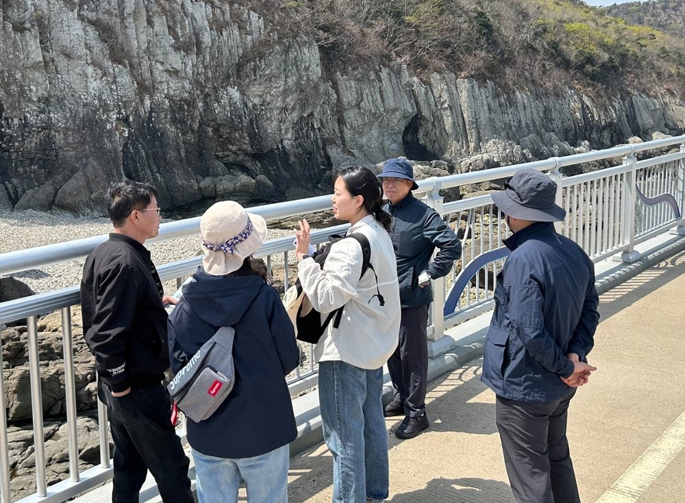 고군산군도 국가지질공원 보존과 활용 방안 논의를 위한 현장 점검실시