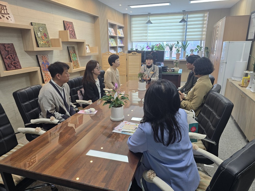 아동청소년 마음돌봄 협력을 위한 전문상담교사 대상「중독예방교육 및 정신건강 간담회」 실시