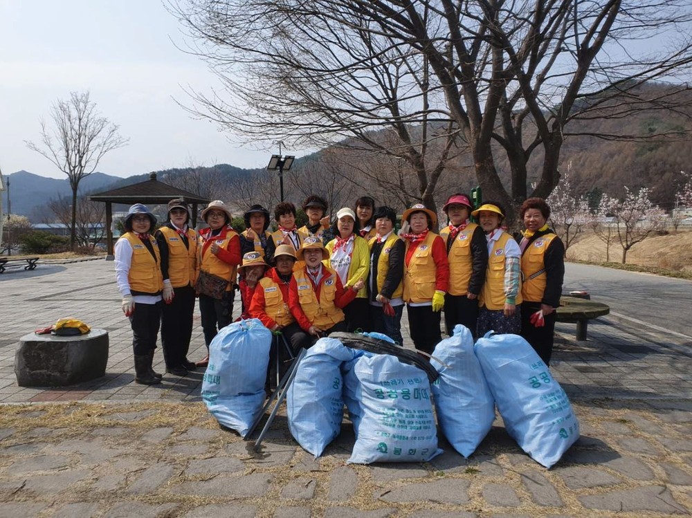 춘양면, 봄맞이 환경정화활동으로 깨끗한 춘양 만들기