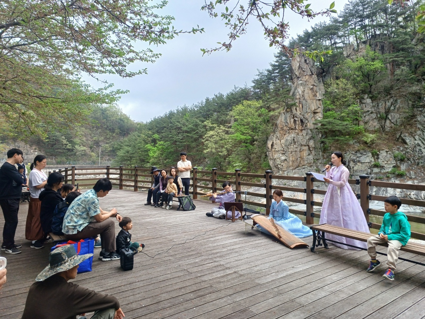 성주 회연서원에서 피어난 자연과 예술의 하모니