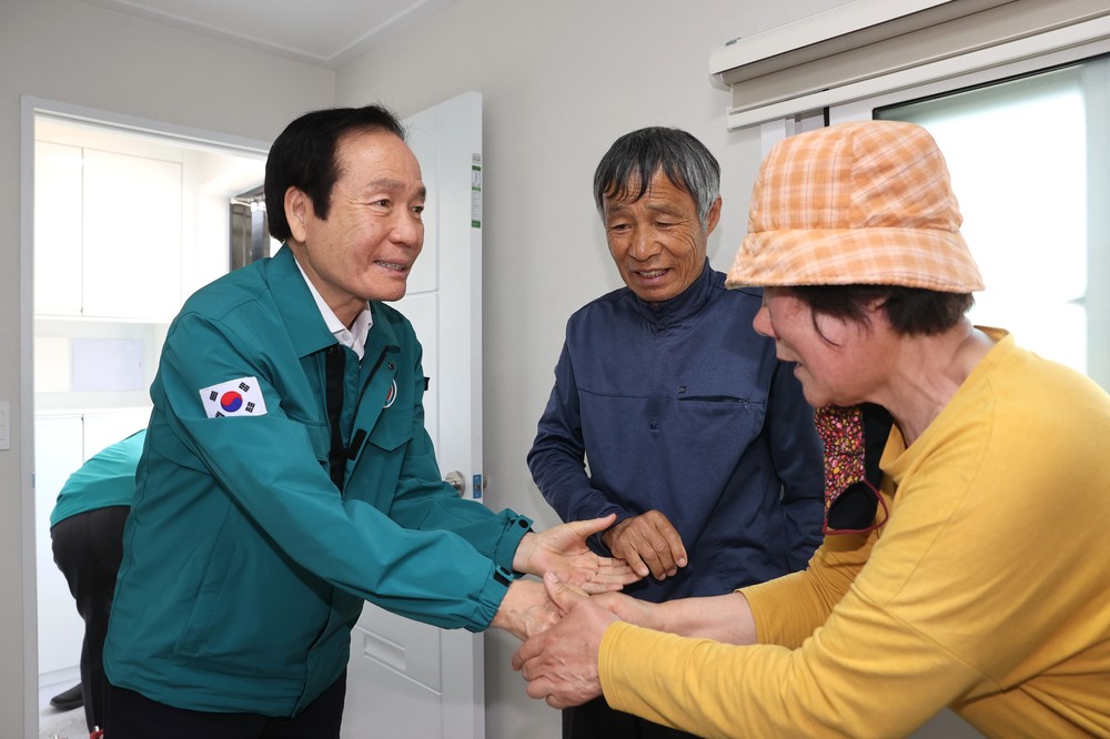 의성군, 산불 잔재물로 인한 수질오염 방지 위해 오탁방지막 설치