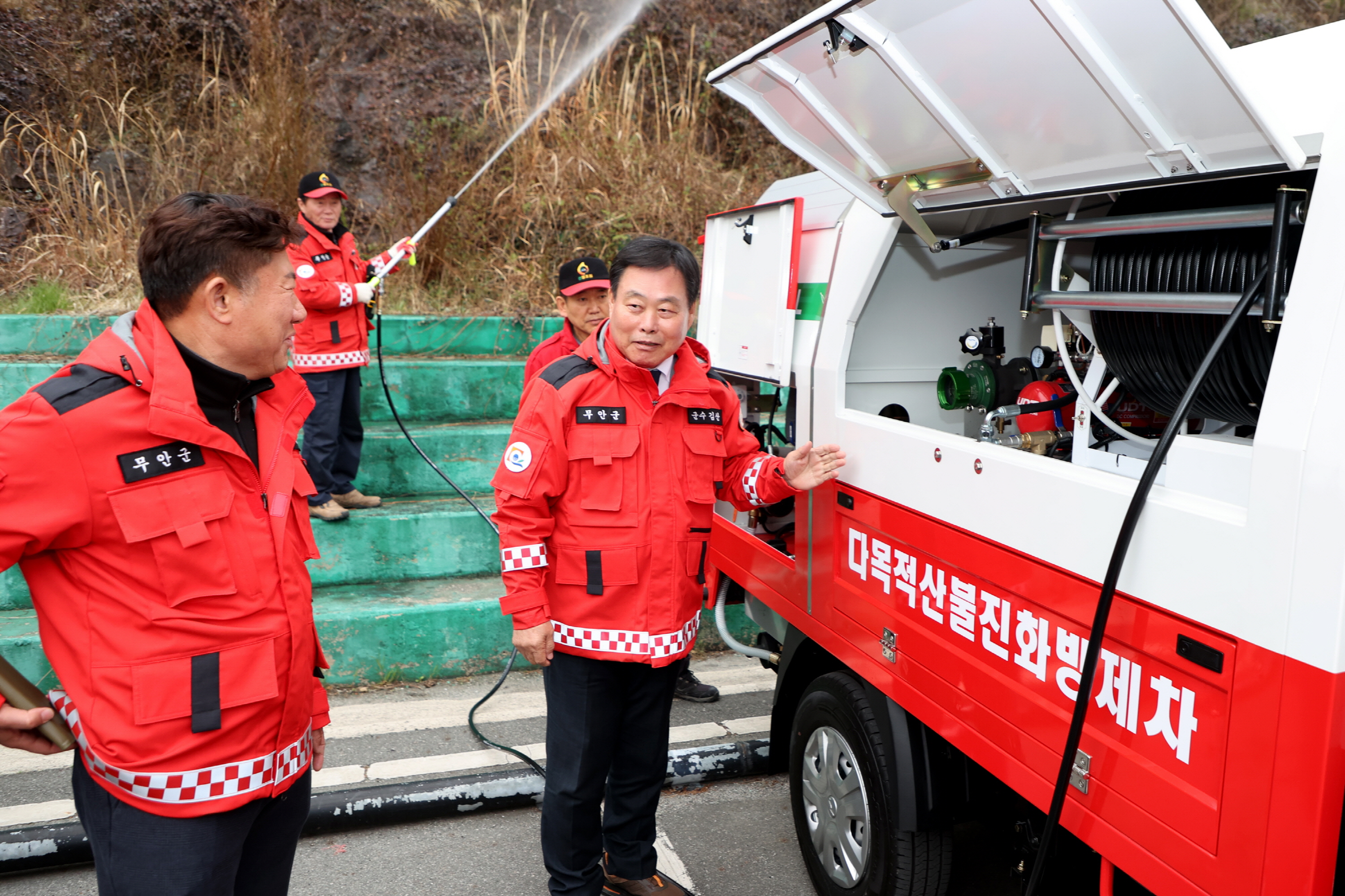 무안군, 산불 진화차량 2대 추가 배치…골든타임 대응 체계 본격 가동