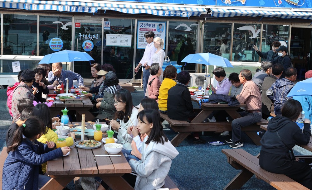 강진 마량놀토수산시장, ‘안심 먹거리’로 방문객 맞이 준비 완료