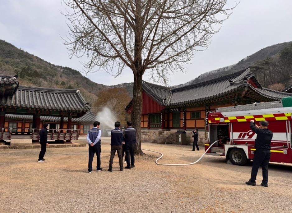 영광군, 영광소방서와 불갑사 합동소방훈련 실시