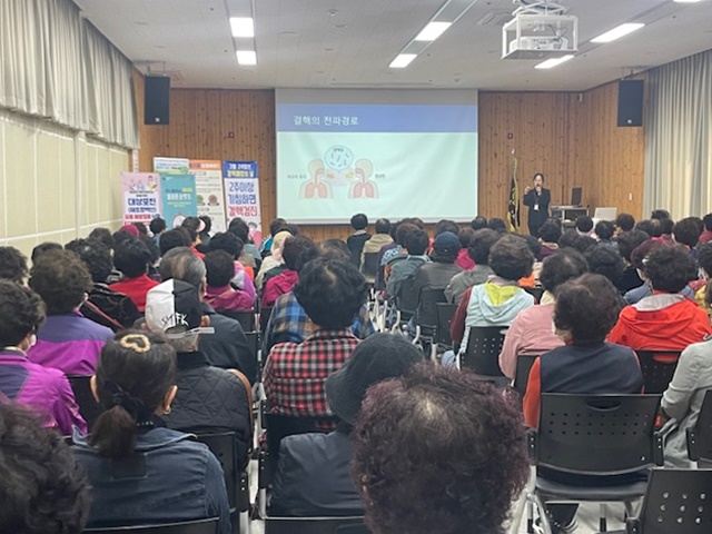 함안군보건소, 노인대학생 대상 결핵 및 감염병예방관리 교육 실시