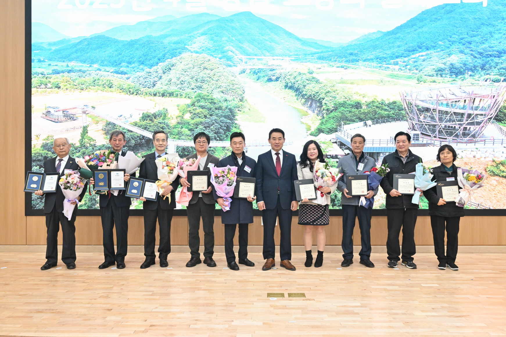 포천시, 2025년 1분기 우수 중소기업 표창 시상