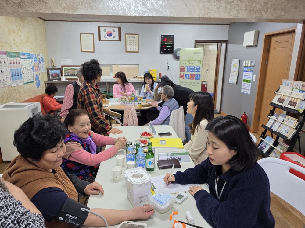 대신면 천서2리 마을주민과 함께하는 찾아가는 복지상담소 운영