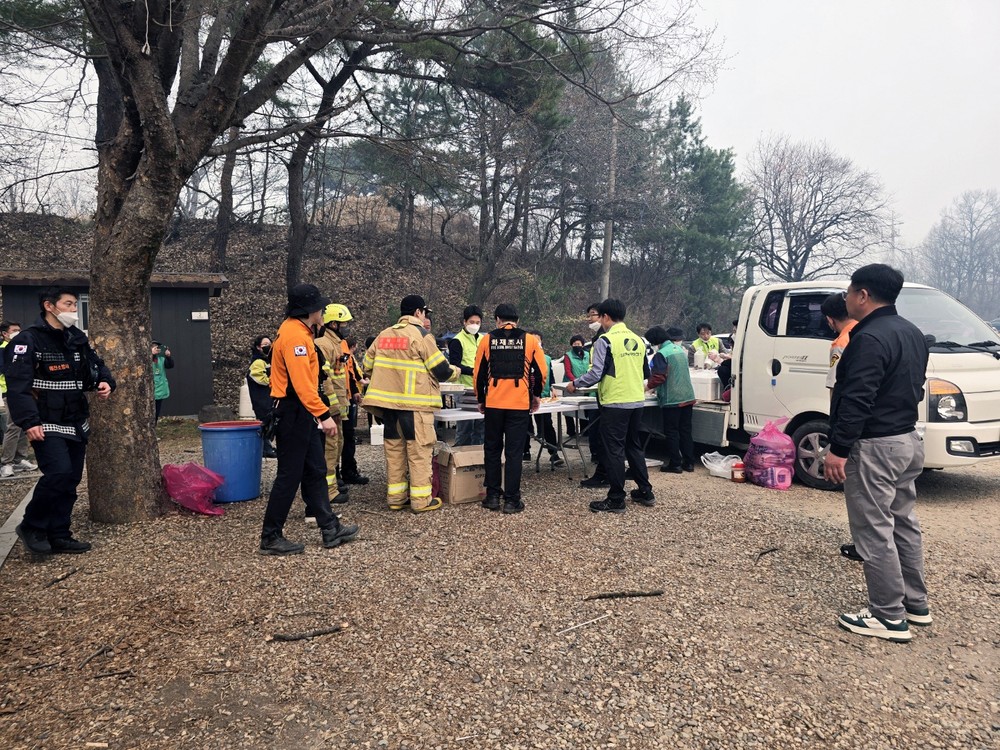 안동시 산불피해 속 빛난 시민들