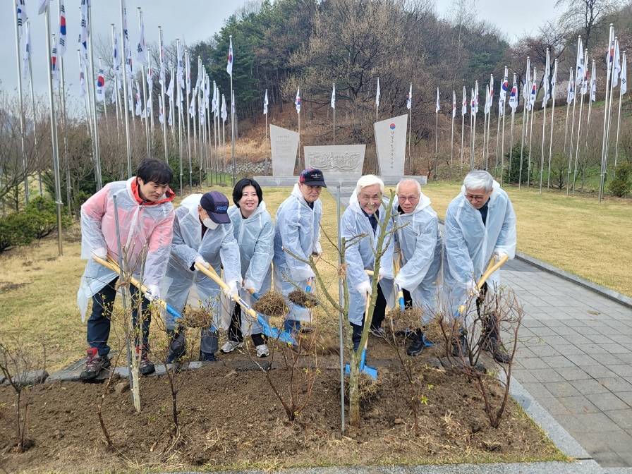 파주시, 파주독립광탄공원에 광복 80주년 기념 무궁화 동산 조성