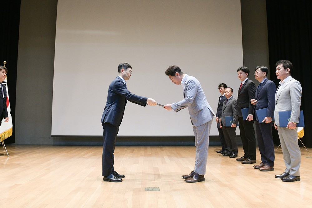 직원 노력으로 이룬 성과, 시정발전 동력 삼아야