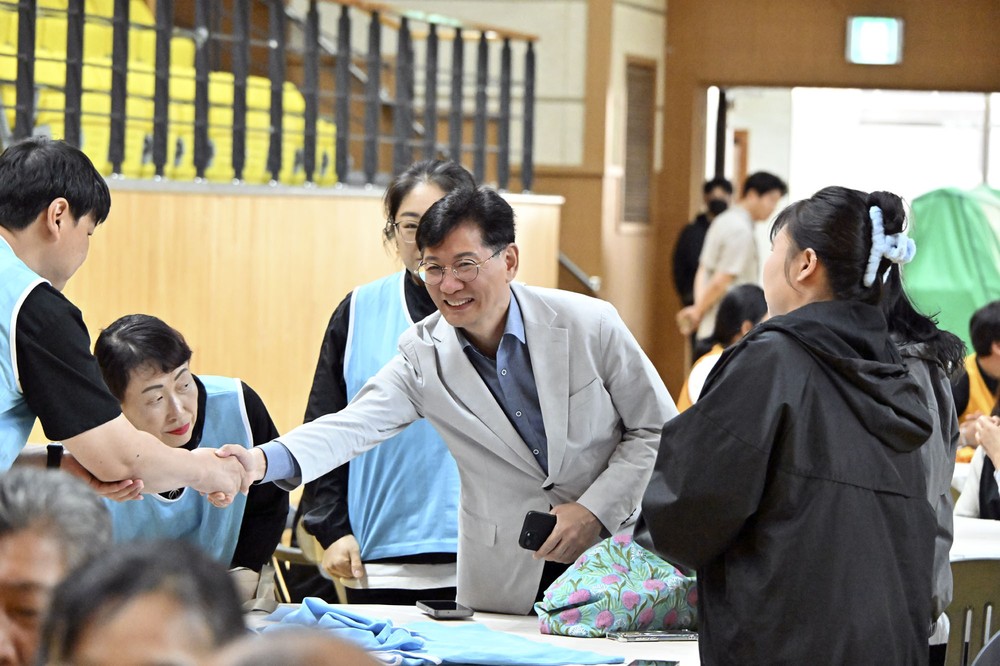 장수군, 공무직 한마음 체련행사 개최
