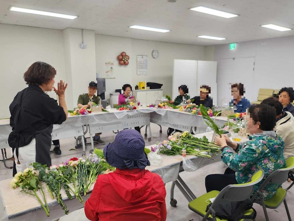 동구 송림1동 지역사회보장협의체, 치매 어르신과‘함께 가꾸는 마음 정원’사업 실시
