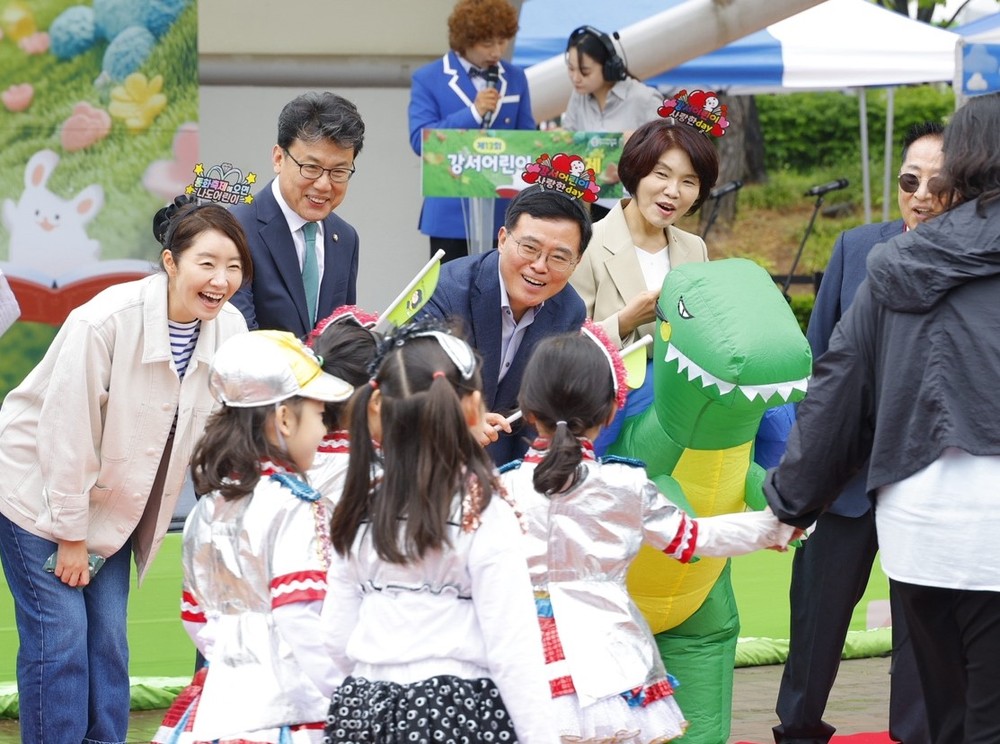 강서어린이 동화축제, 동화 속 주인공들로 북적