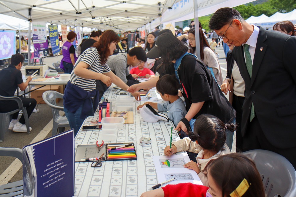 창녕군, 제103회 어린이날 맞아 ‘2025 창녕군 어린이날 기념 대축제’ 성황리 개최