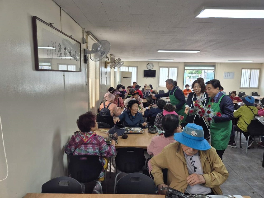 경산시새마을부녀회, 어버이날 보은 행사 펼쳐