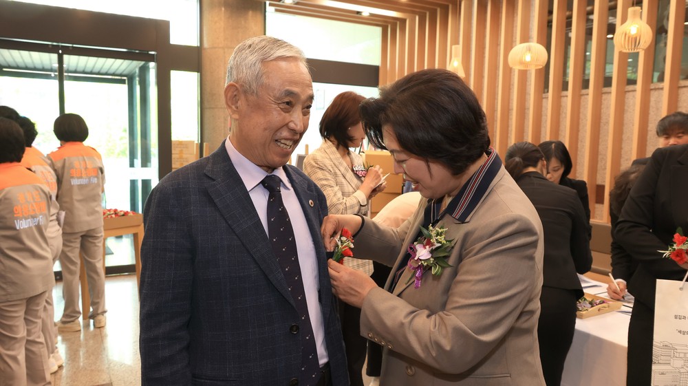 과천시, “어르신께 전하는 공경과 감사”…‘어버이날 기념행사’ 개최