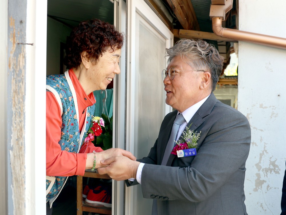 따뜻한 마음으로 채우는 5월 - 옥당골 한가족 결연사업 및 사랑의 밥그릇 전달