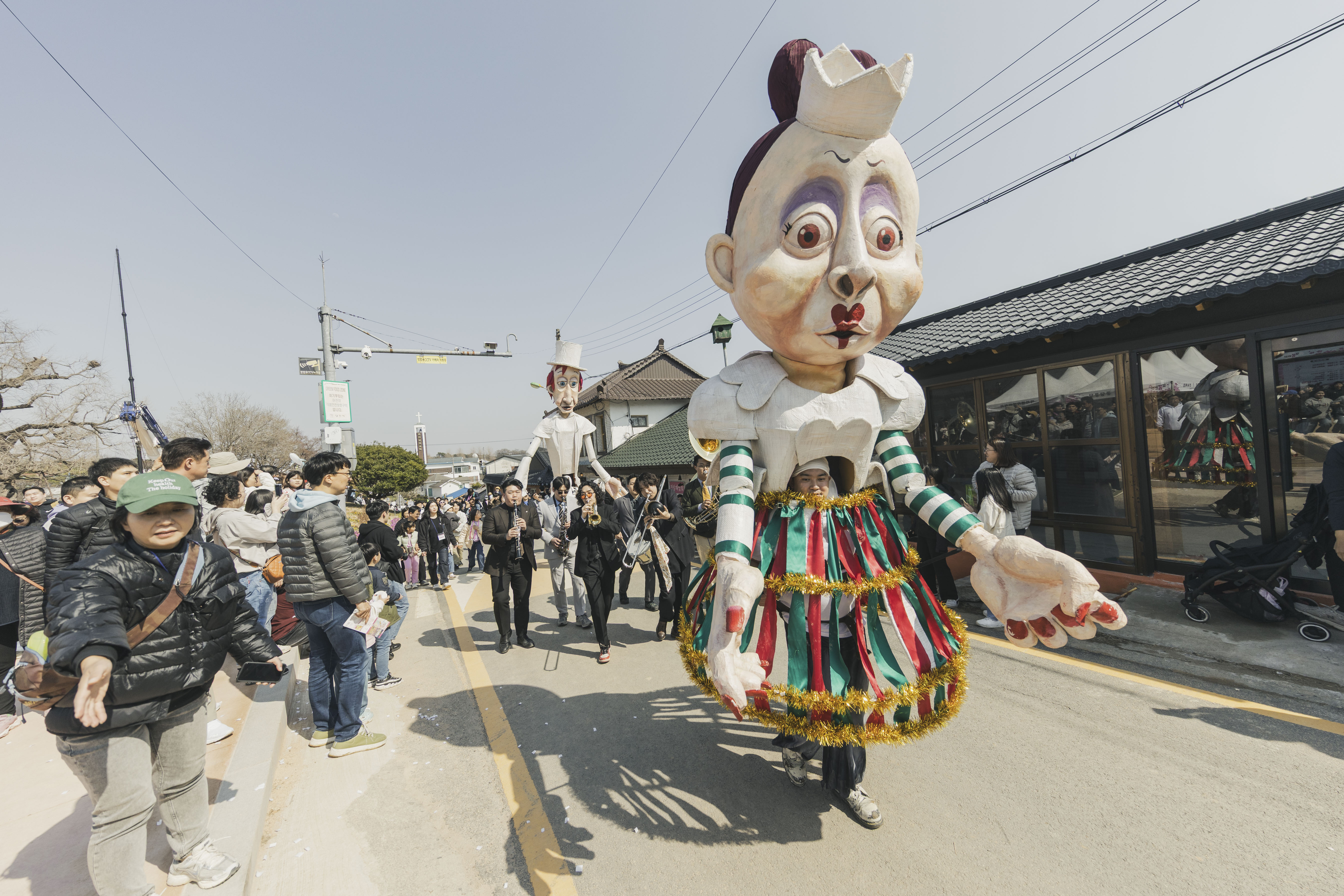 “전문성과 공공성의 결합, 당진 첫 축제 성공적 안착”
(재)당진문화재단‘또봄면천’, 지역문화·관광 융합 모델로 주목