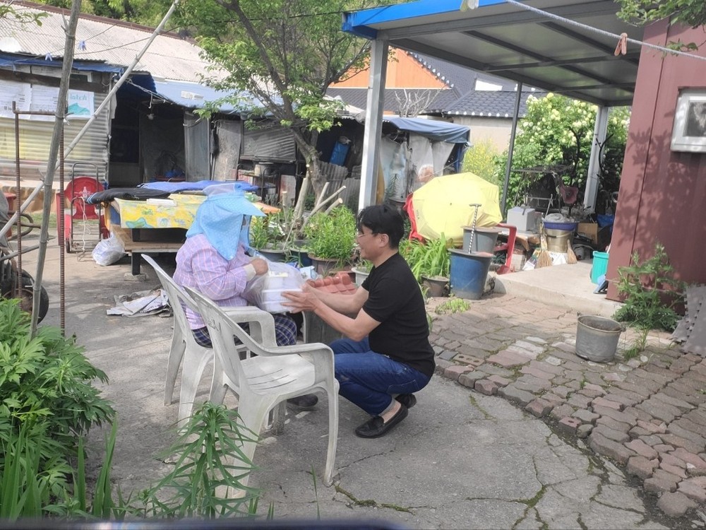 군산시 회현면 “회현의 따뜻한 밥상” 밑반찬 지원사업 추진