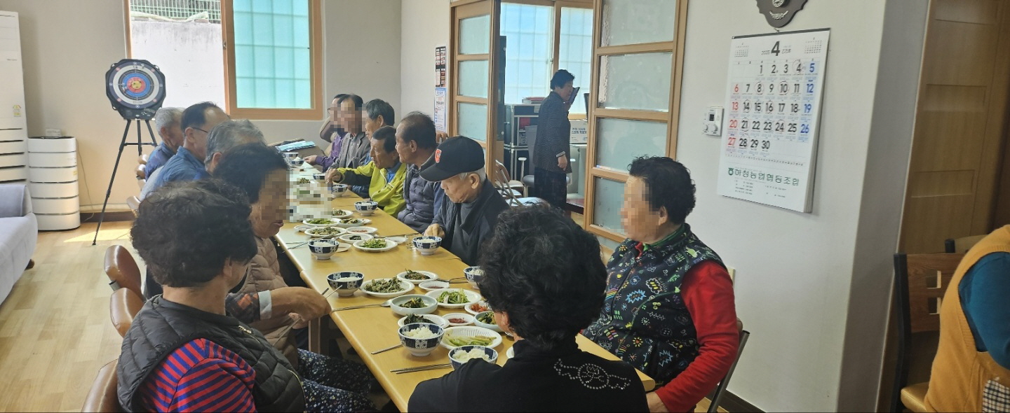 거제시, 경로당 활성화 위해 급식비·비품·건강프로그램 등 다각적 지원