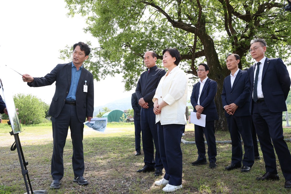 송미령 농림축산식품부 장관, 상주 농촌공간정비사업 현장 점검