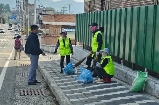 강진읍 노인일자리, 구슬땀으로 일군 아름다운 거리