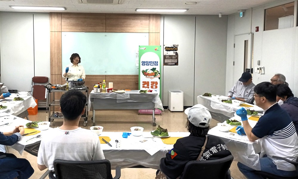 오산시 신장1동, 중장년 1인 가구 대상 ‘영양만점 건강 한스푼’ 운영