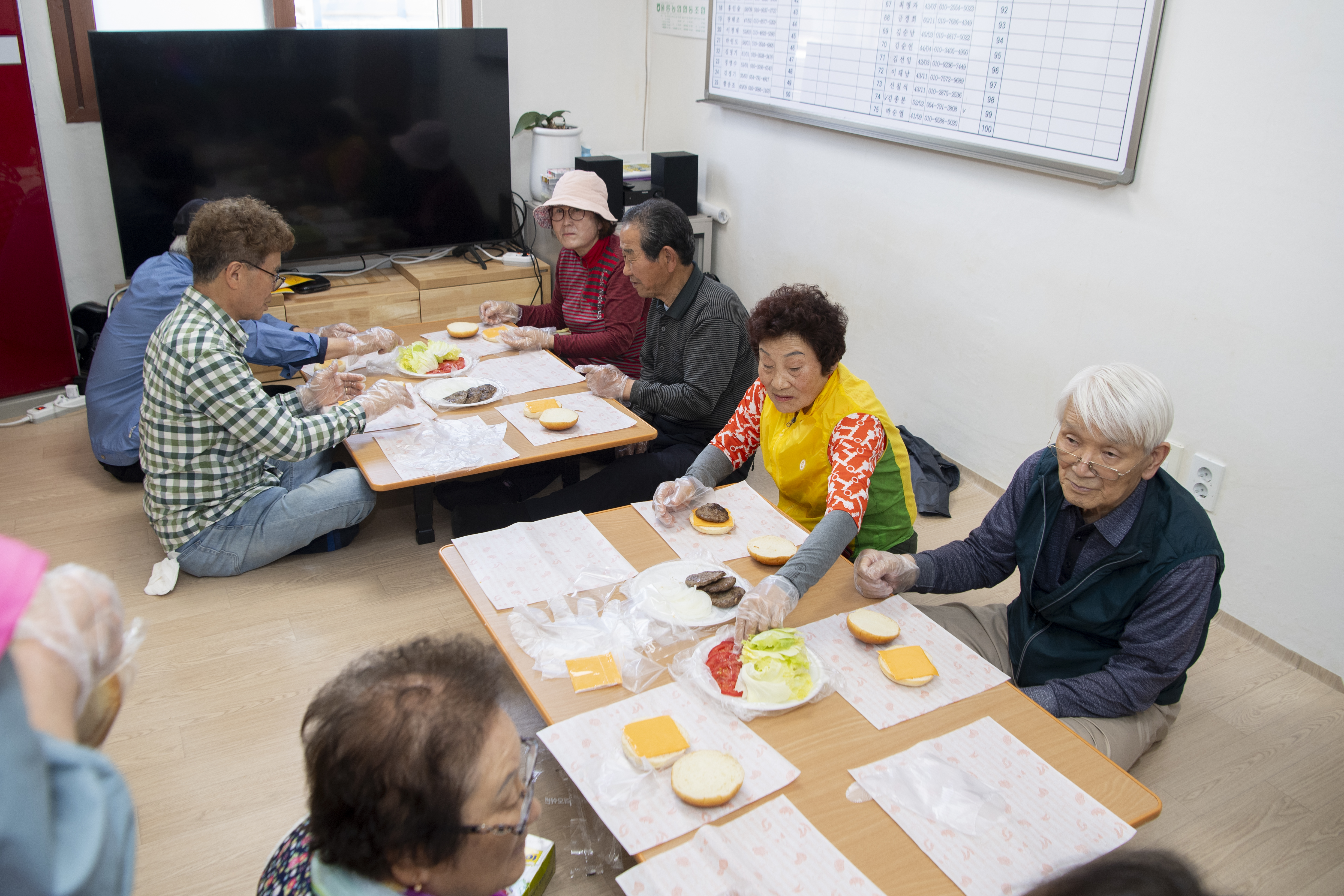 울릉군, ‘경로당 행복선생님 지원사업’