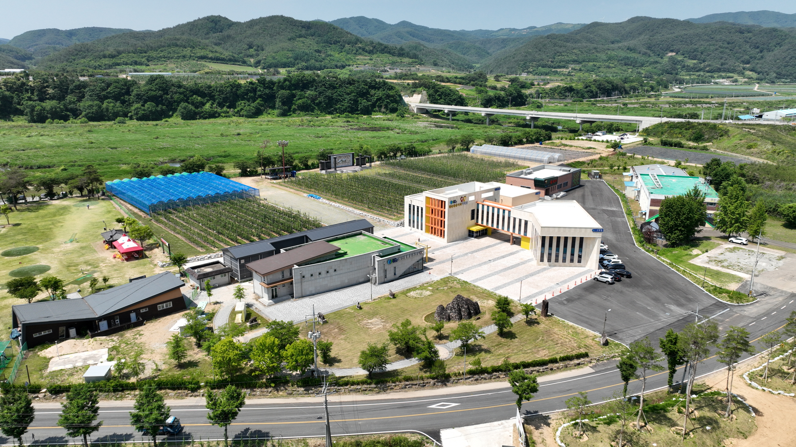청송군, 2025 공약이행 및 정보공개 평가서 최우수 등급 선정
군민과의 약속을 지킨 청송군