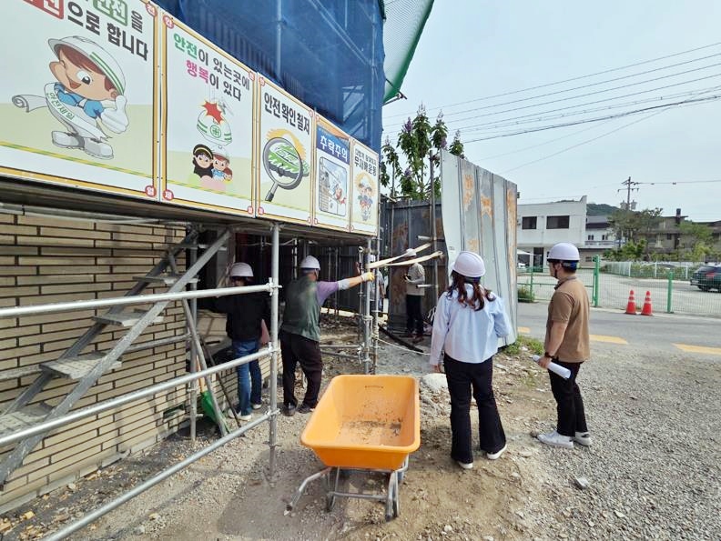 “시민 안전이 최우선”… 정읍시, 공사장 가설시설물 18개소 긴급 안전점검