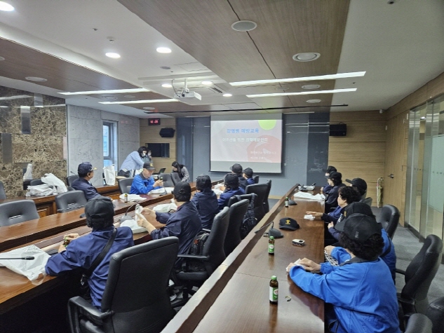 파주시 운정1동 실버경찰대 봉사단, 여름철 맞이 감염병 예방 교육