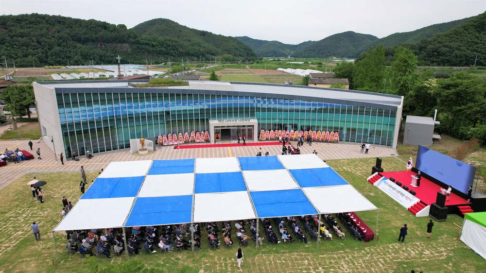 독립운동가 안희제 발자취 좇는...'백산 나라사랑 너른마당' 개관