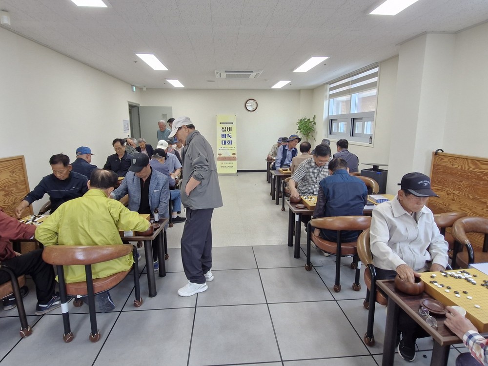 어르신들의 건강한 여가와 소통의 장, 제3회 안성시체육회장배 실버바둑대회 개최