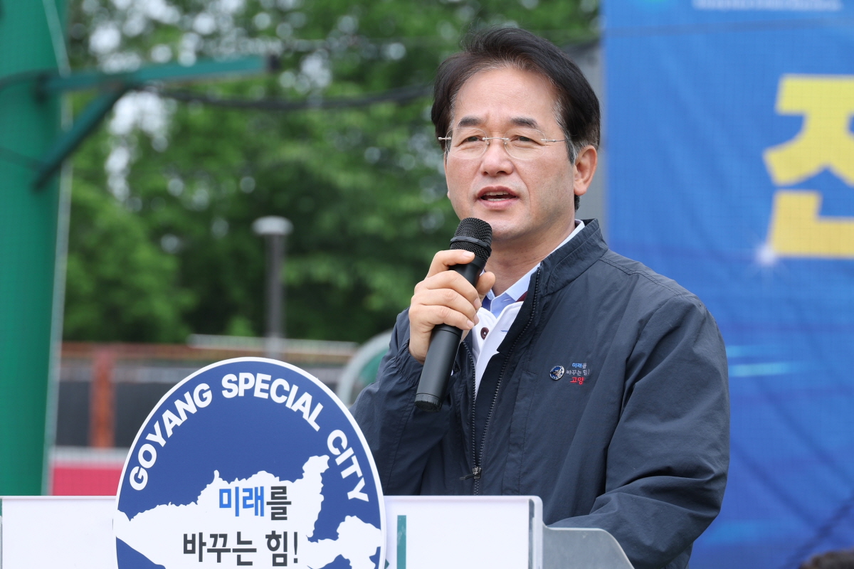제20회 고양특례시장기 전국 사회인 야구대회 개막
이동환 시장 축사“스포츠 메카 도시로서 위상 드높이길”
1부 16개팀, 3부 32개팀 총 48개팀 참가…6월 8일 결승전