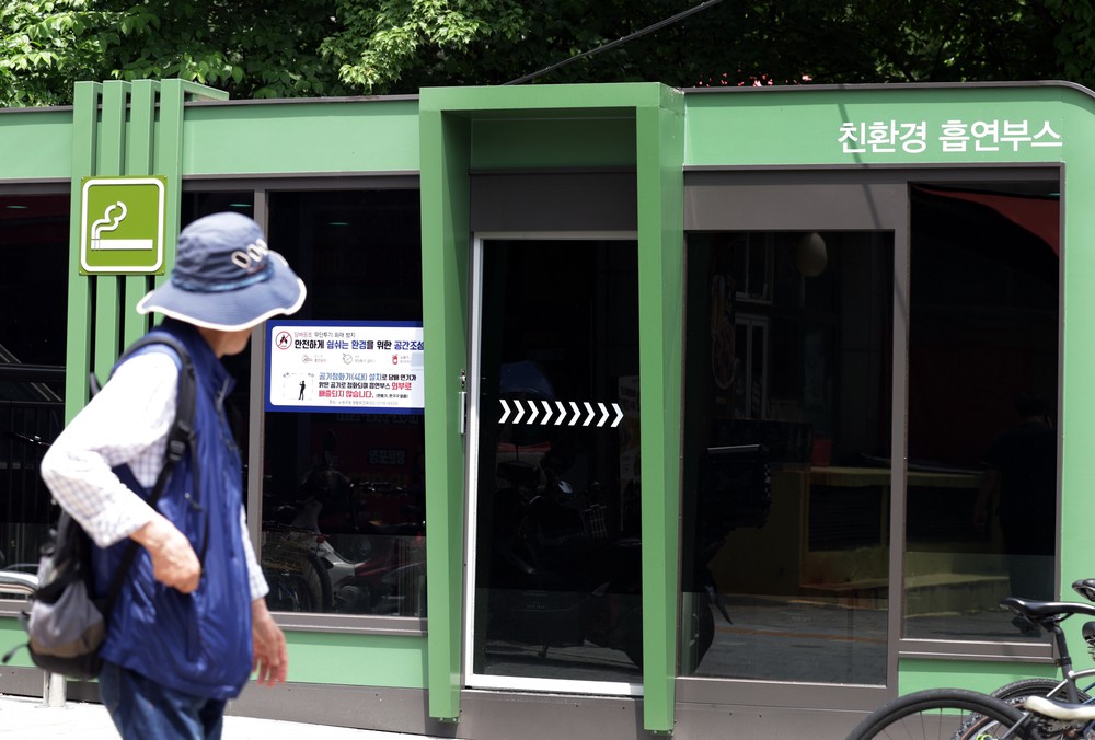 담배 연기는 부스 안에서, 쾌적한 공기는 부스 밖에서~ 노원구, 친환경 스마트 흡연 부스 설치 확대