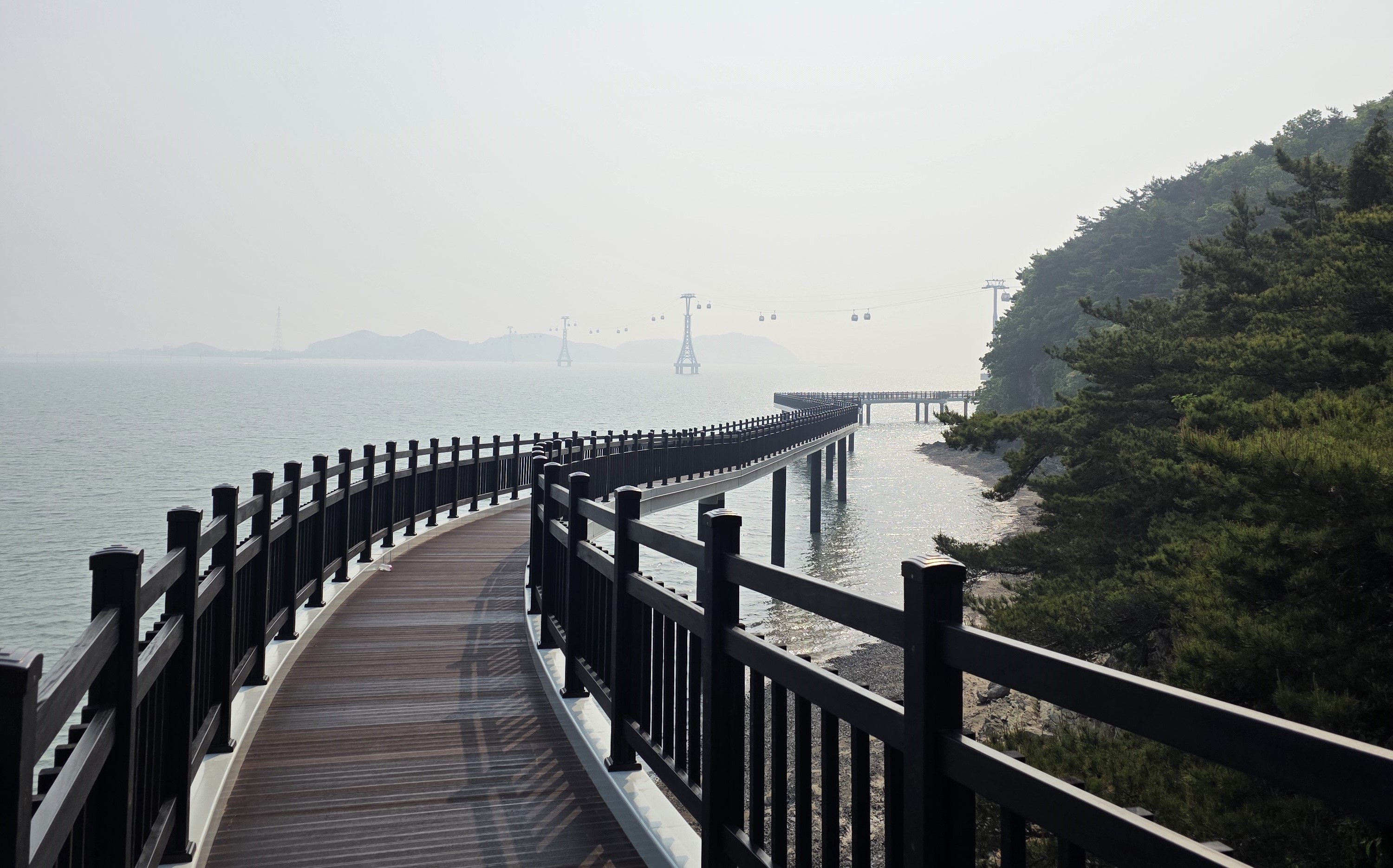 화성특례시 ‘전곡항 층상응회암 해상관찰로’, 5월 30일 첫선
